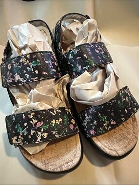 Women's Algeria New Black Floral Adjustable Strap Sandals